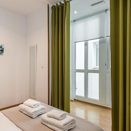 Waou Apartamentos En Sol Confort 7 Madrid Extérieur photo
